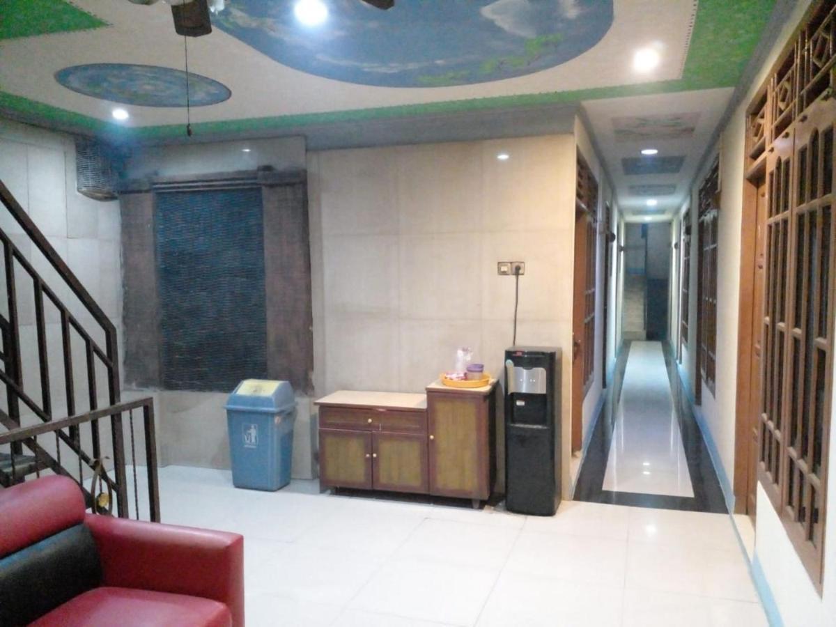 Hotel Alifah 1 Syariah Rawabokor Dua Bagian luar foto